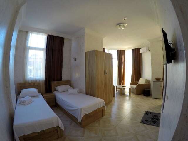 Отель Hotel Batumi Inn Батуми-17